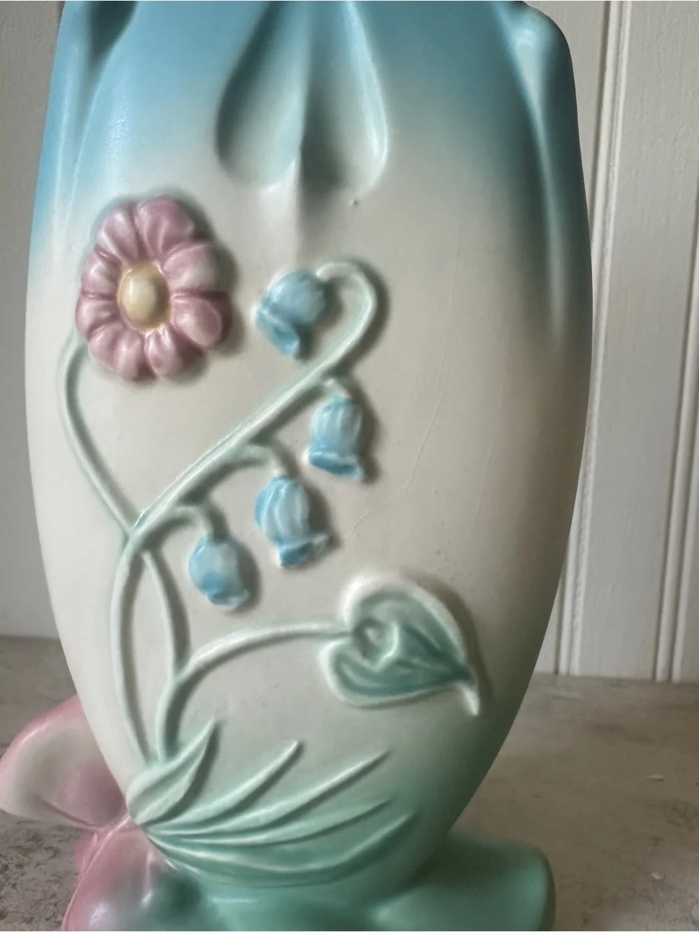 Hull Pottery Bow Knot Blue & Turquoise B-9 Vase 8.75” Floral Vintage 1949 EUC